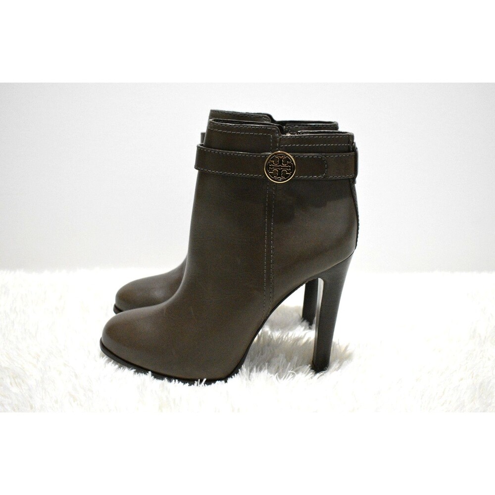 Tory Burch Bristol Brown Leather Ankle Booties Size 8.5M Gold Logo Side Zip Heel